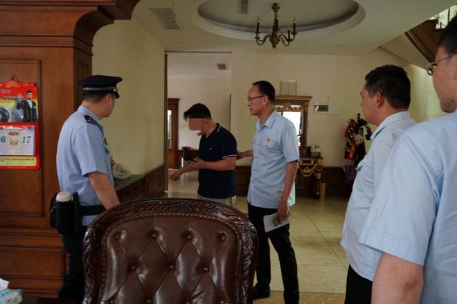 夏季攻势如火如荼两级法院再行开云kaiyun官方网站动(图7)